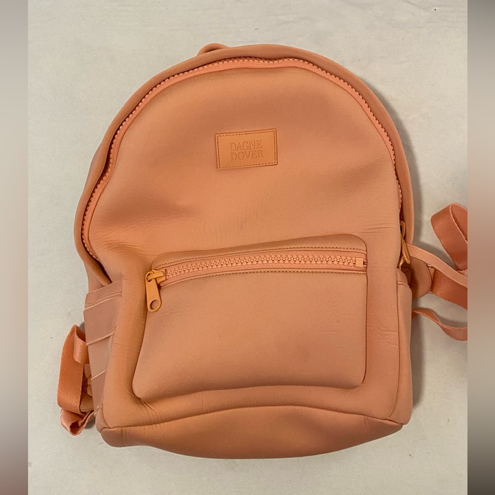 Dagne Dover Backpack Medium in Pomelo